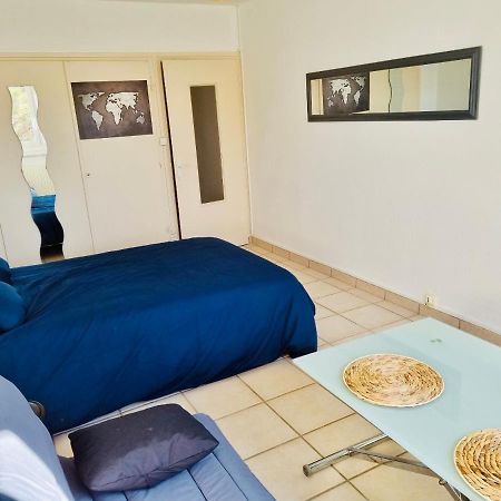 Entree Autonome 24H Sur 24H Chalon Centre Ville Apartman Kültér fotó